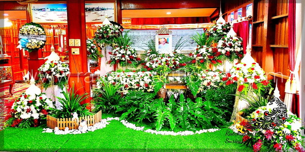 สวนดอกไม้หน้าศพ แบบที่ 7